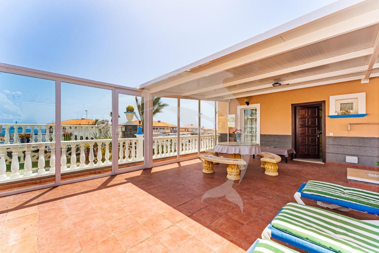 Los Delfines Apartament